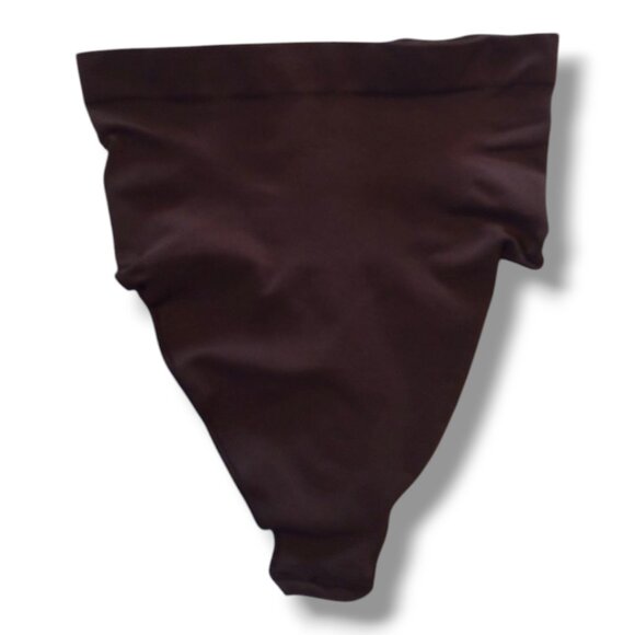 Skims Seamless Sculpt Mid Waist Thong - Picture 4 of 5